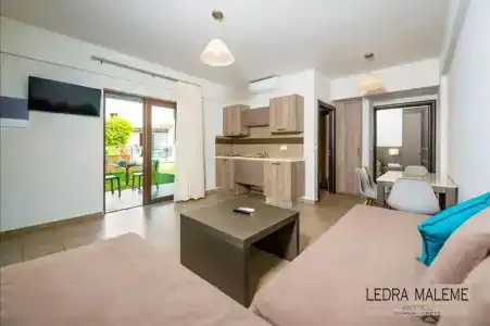 Ledra Maleme - 60
