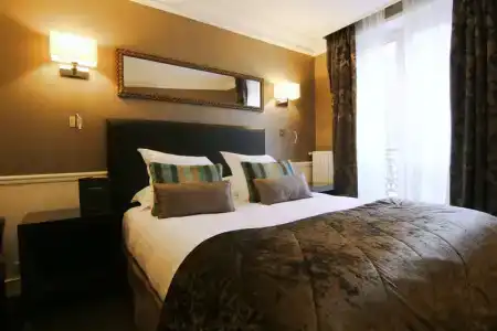 Hôtel le Royal Rive Gauche - 32
