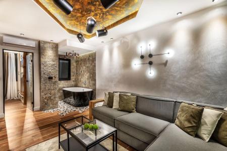 One Luxury Suites - 148