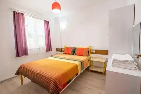 Sahika Konukevi - 130