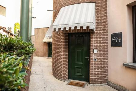 b&b Too Cute 2b Str8 - 42