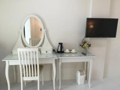 Js Residence - 111