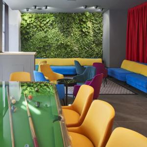 The Modernist - 31