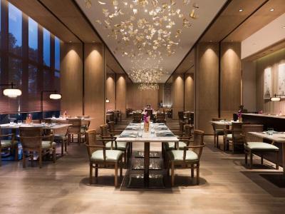 Novotel Shanghai Clover - 33