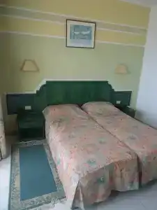 Mezri - 28