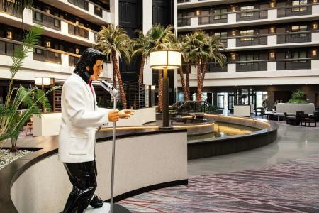 Embassy Suites by Hilton Las Vegas - 37