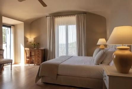 El Far Restaurant - 10