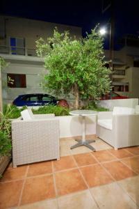 Aeolis Boutique - 19