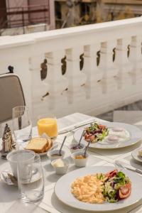 Noble Suites - 136