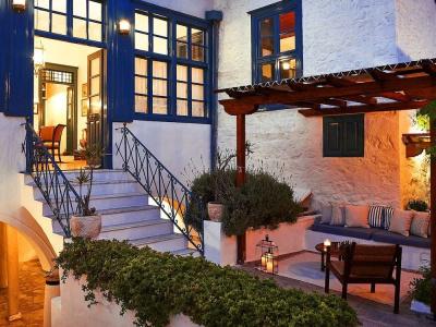Orloff Boutique - 19