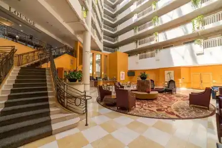 Hilton Santa Monica - 14