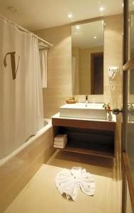Vincci Helios Beach - 56