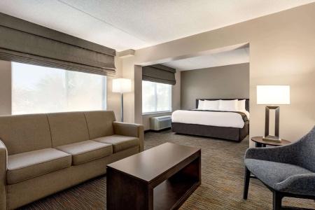Wingate by Wyndham - 44