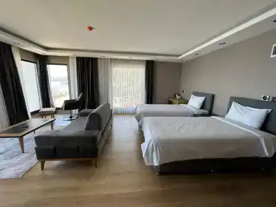 Şehrar Suite - 3