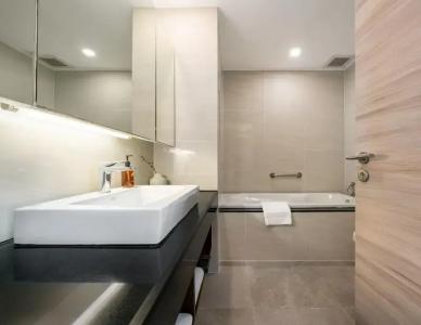 Adelphi Suites Bangkok - Sha Extra Plus - 72