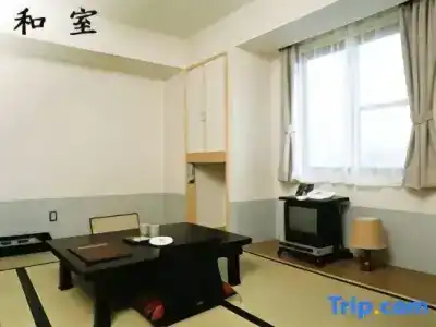 Hirosaki Ekimae - 11