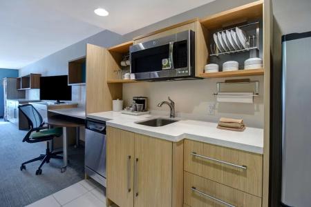 Home2 Suites By Hilton - 92