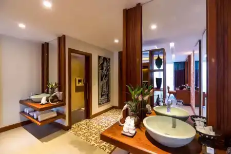 Golden Temple Boutique - 103