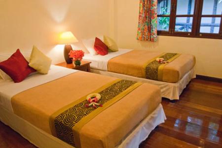 Baan Klang Aow Beach - 0