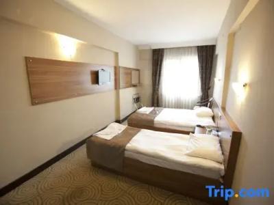 Grand Laleli - 28