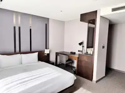 Centum Premier - 28