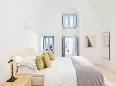 Astra Suites - 275