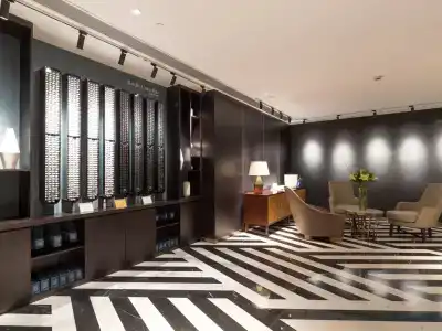 Golden Tulip Shanghai Rainbow - 17