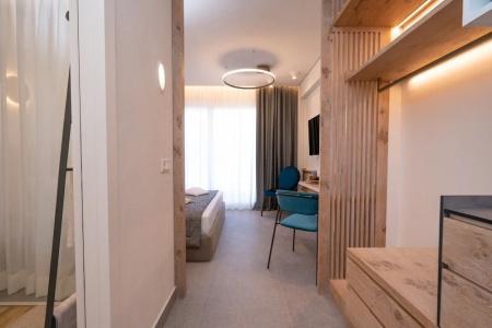 Mirablue Luxury Residences - 100