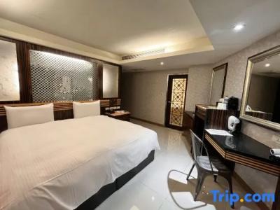 81 Premier Hollywood - SG Clean - 61