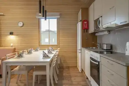 Ski-Inn AurinkoRinne - 75