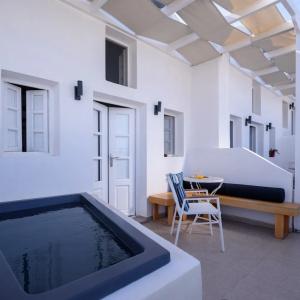 Muses Cycladic Suites - 136