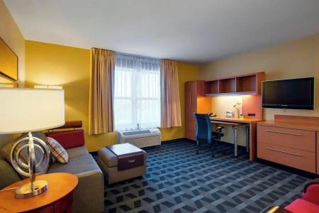 TownePlace Suites by Marriott Kansas City - 22