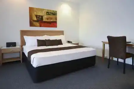 Best Western Motor Inn & Serviced - 62