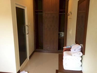 Phuket Airport Villa - 3