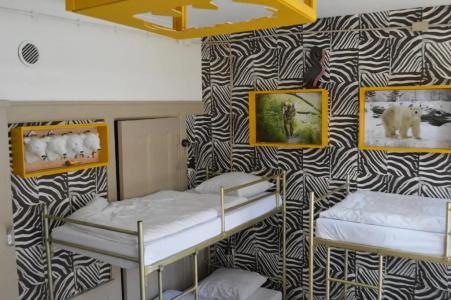 Hostel - 33