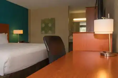 Best Western On The Bay Inn & Marina - 43