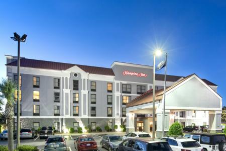 Hampton Inn West - 18