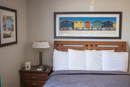 Riptide Oceanfront - 84