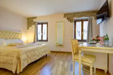 Volterra In - 73