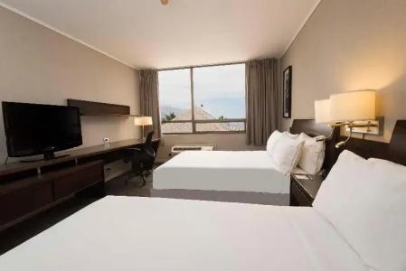 Holiday Inn Express -, An Ihg - 79