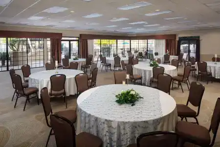Best Western Tucson Int'l Airport & Suites - 15
