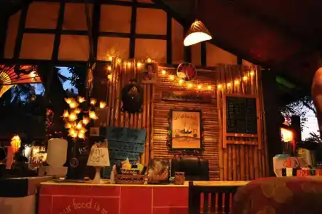 Sabai Sabai Beach Bungalows - 11