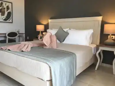Kassandra Mare - 5