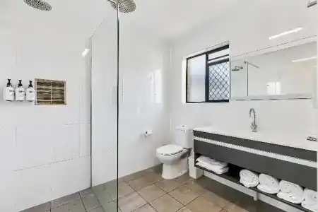 Comfort Inn on Main - 46