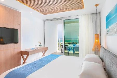 Limanaki Beach & Suites - 45