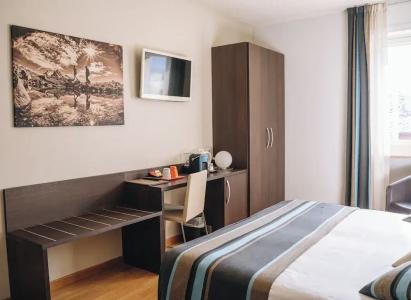 Hb Aosta & Balcony Spa - 62