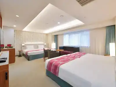 JAL City Naha - 4