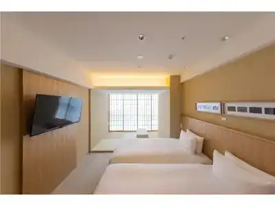 9 Hakata - 36