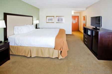 Holiday Inn Express-Broadway at the Beach, an IHG - 5