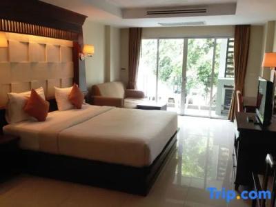 August Suites - 107